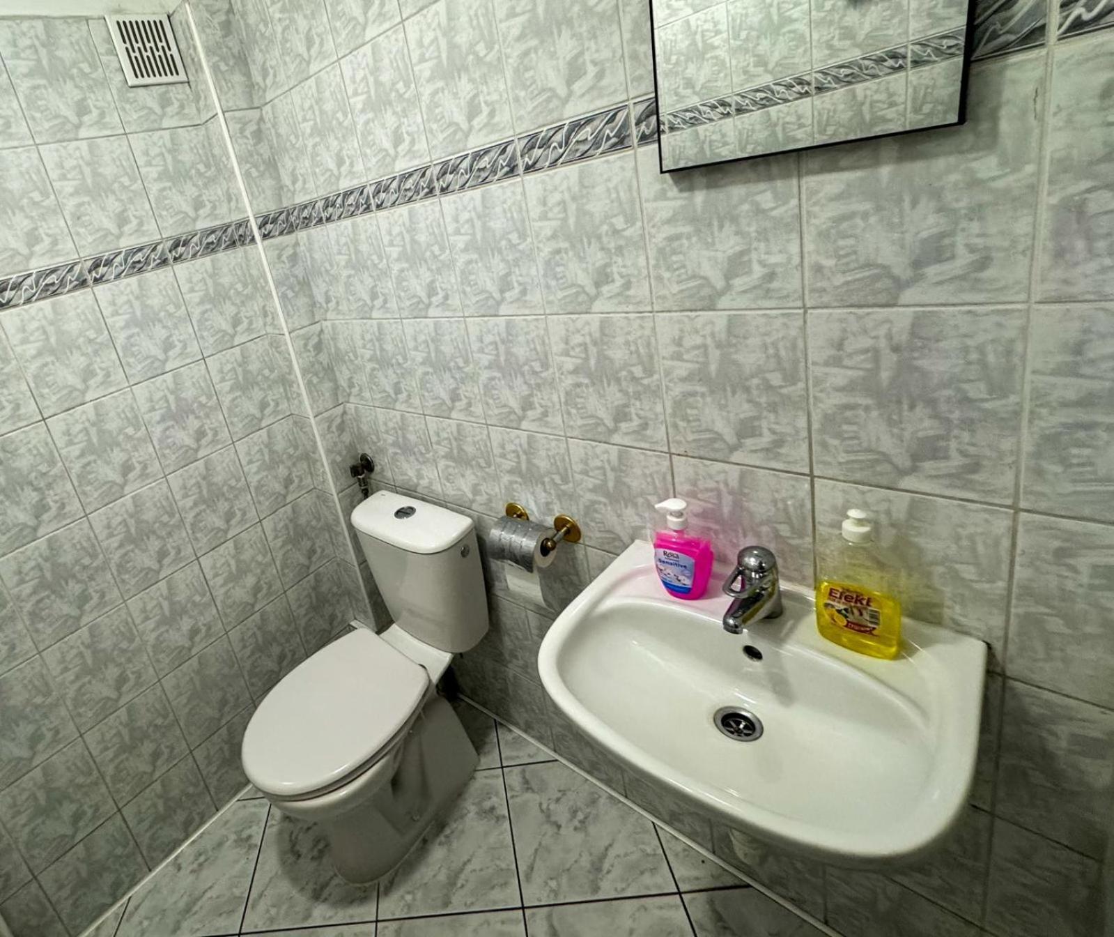 Fantastic Waw - Ns42 Room En Varsovia Exterior foto